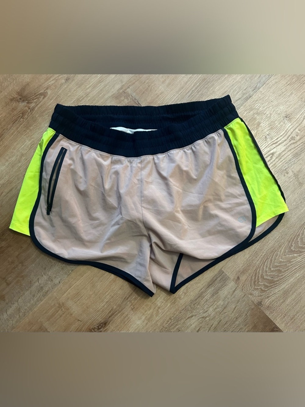 GAP Athletic Shorts in Light tan with Neon Green Panels and Navy Trim